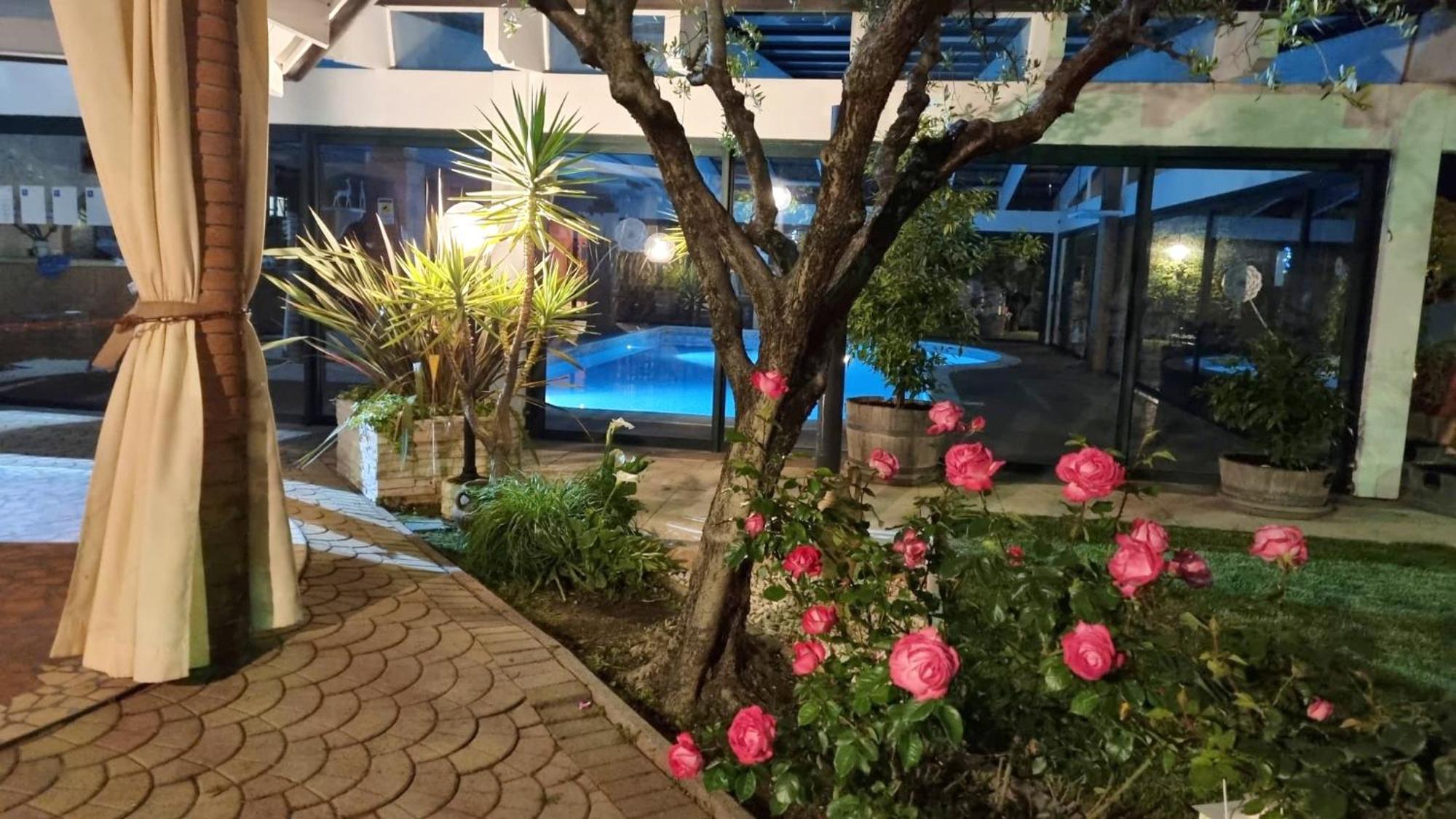 Fontana Oasis Apartments Castelnuovo del Garda Extérieur photo