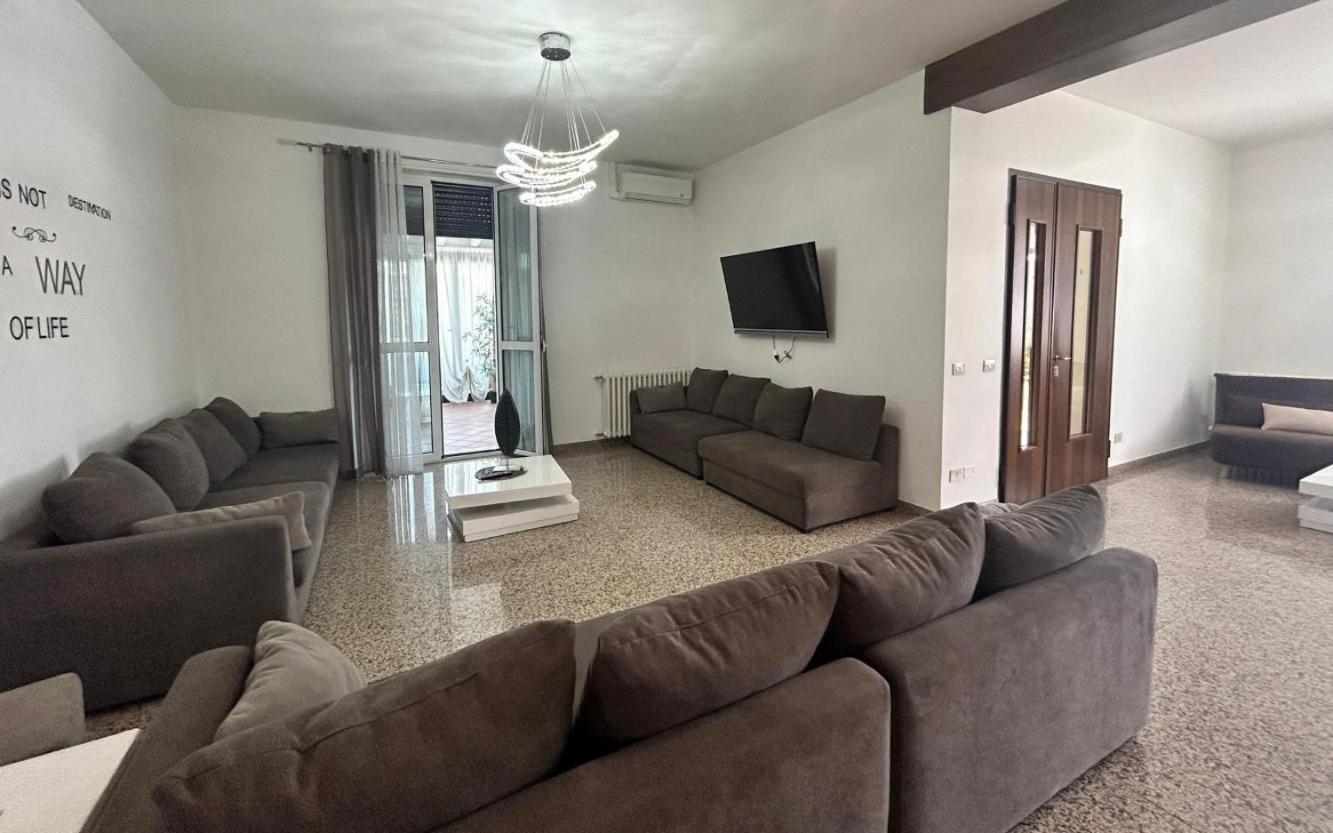 Fontana Oasis Apartments Castelnuovo del Garda Extérieur photo